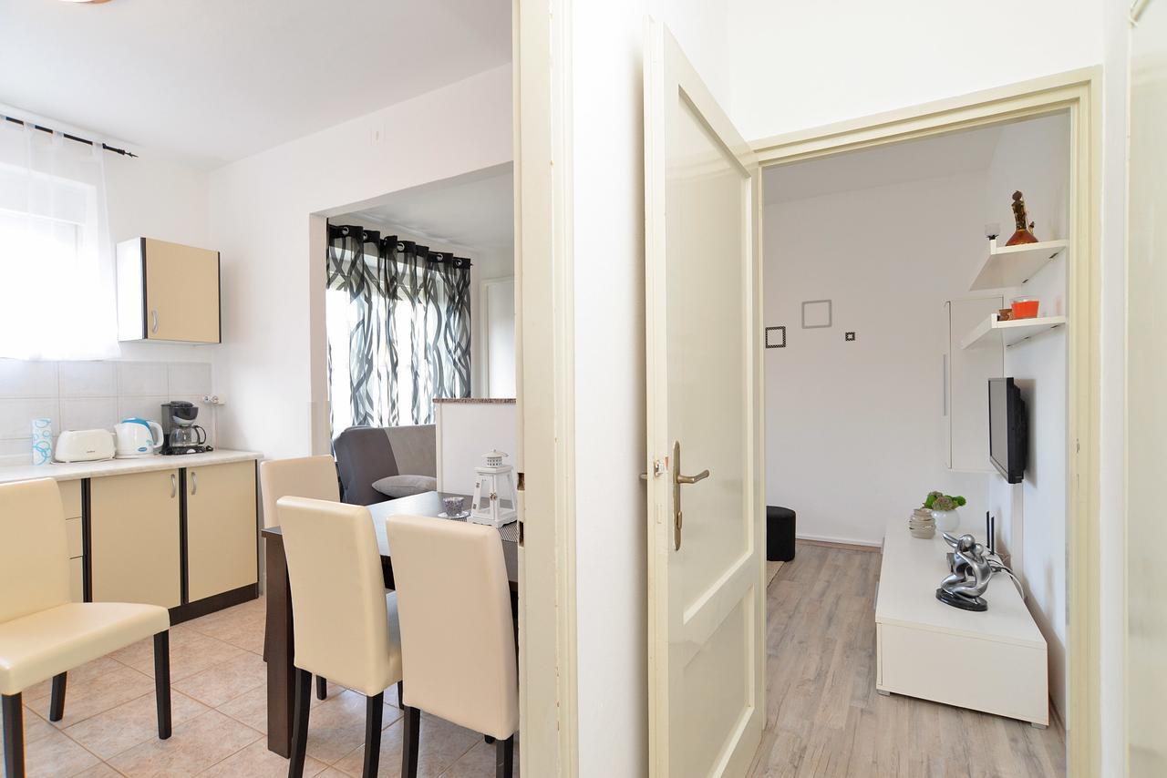 Apartment Branko 1601 ฟาชานา ภายนอก รูปภาพ